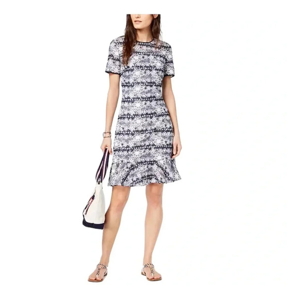 Tommy Hilfiger size 4 in like-new condition striped lace flounce hem dress - Picture 1 of 6